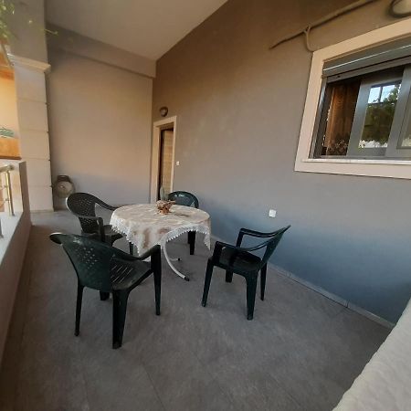 Utsi Villa Ligidhes ภายนอก รูปภาพ